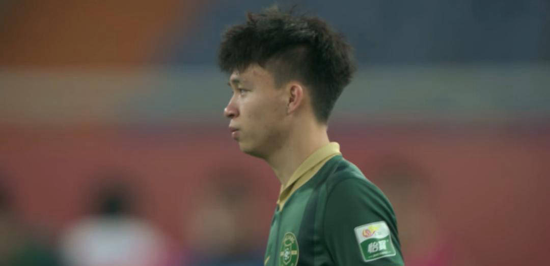 包含红星球员崭露头角，成为球队关键人物的词条