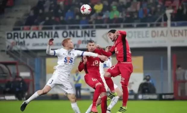 关于帕尔马客场较量克雷莫纳战胜对手的信息 关于帕尔马客场较量克雷莫纳战胜对手的信息