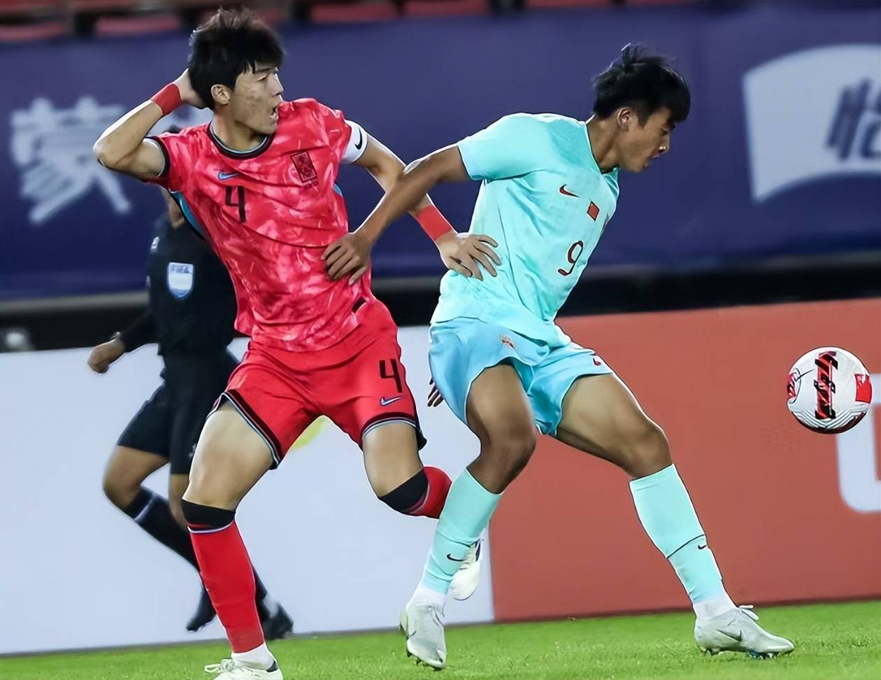 乌兹别克斯坦球队在亚洲杯赛事中获得胜利的简单介绍