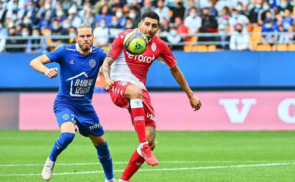 美因茨主场失分,保级形势恶化的简单介绍 美因茨主场失分,保级形势恶化的简单介绍