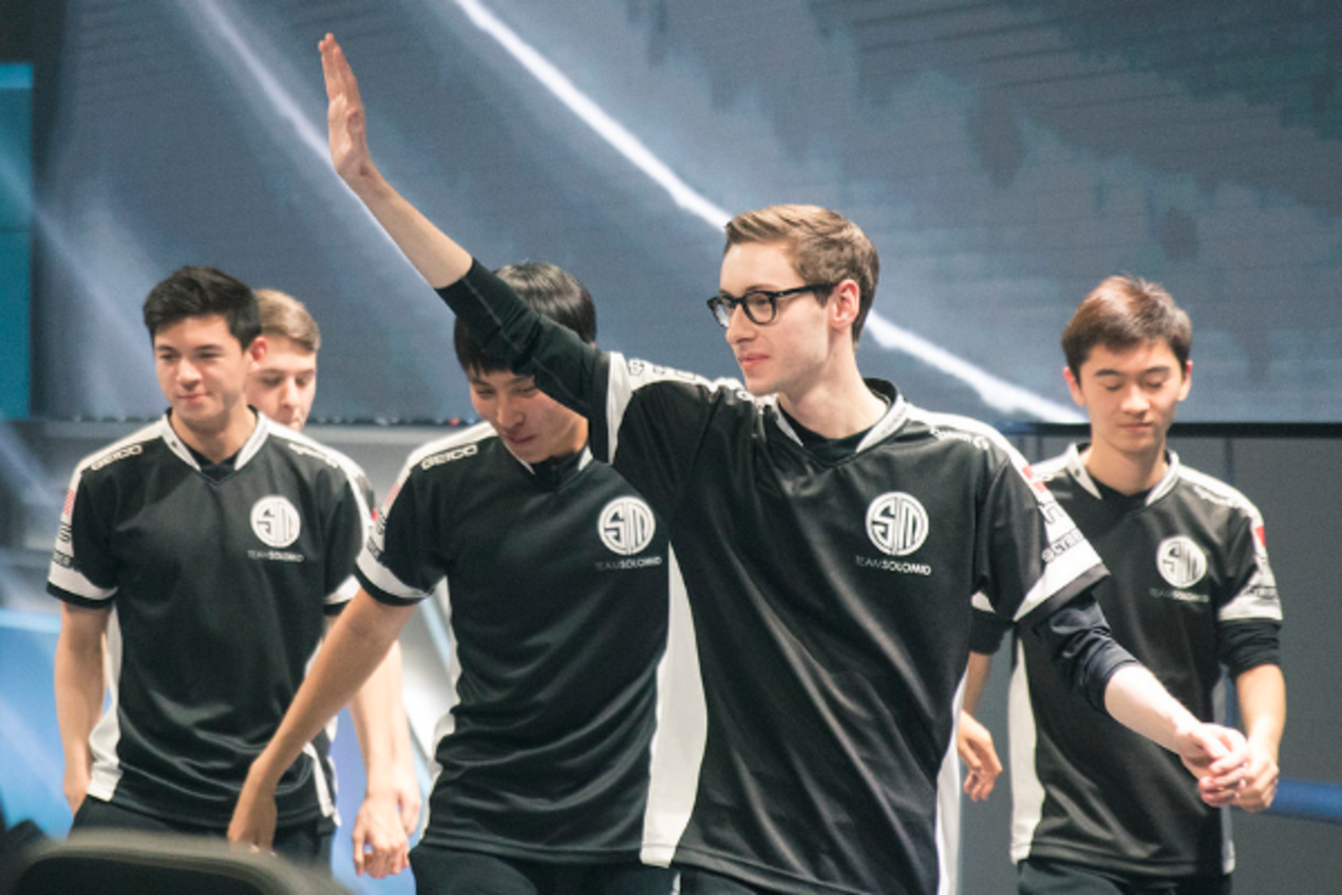 开云APP-TSM横扫CLG，369团战一打五八强赛3:2（北京）