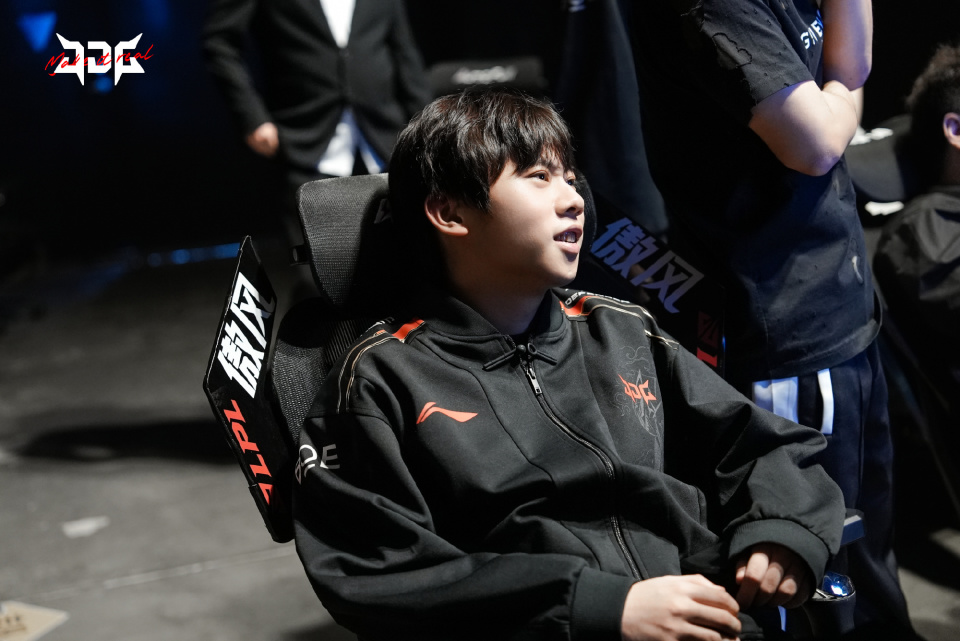 开云体育平台APP-IG轻取JDG，Knight操刀奇招英雄翻盘四强赛3:2（深圳）