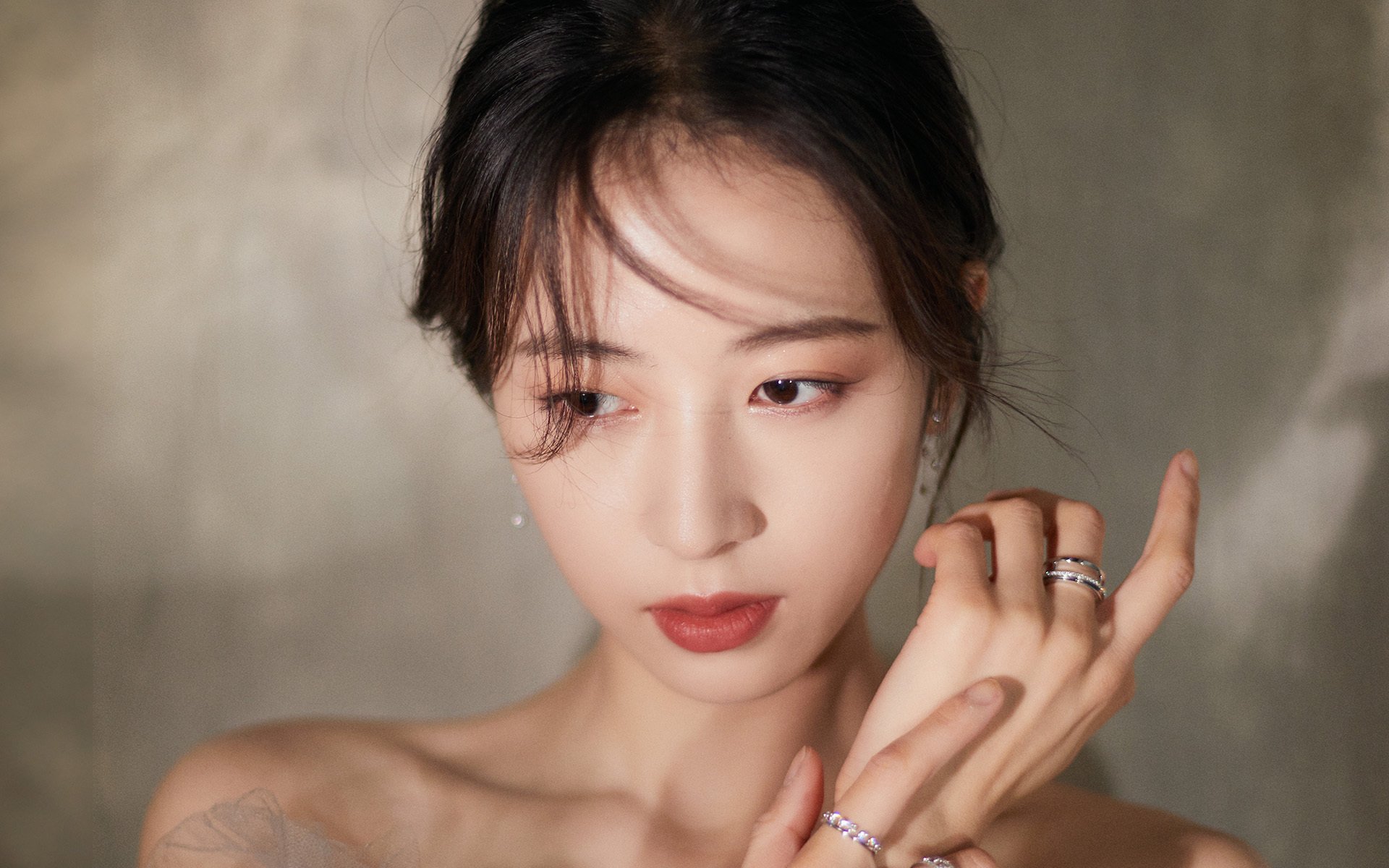 德罗赞决胜时刻封神,雷霆惊险带走广厦队